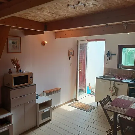 Plien Pied Avec Terrasse Ensoleillee * Leucate